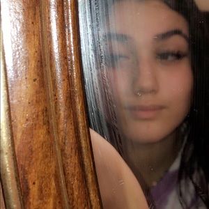 Meet your Posher, Jannett